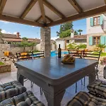 Casa Ivan Tatil Evi *