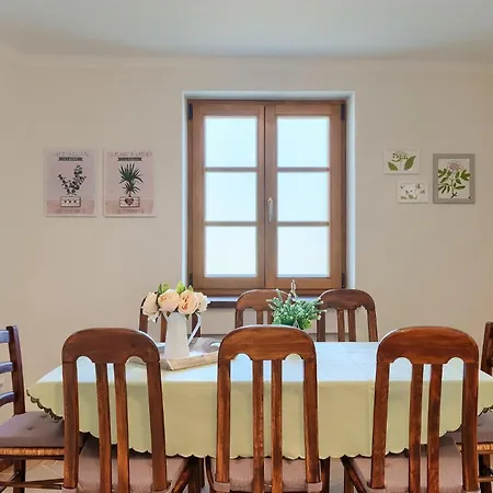 Casa Ivan Holiday home *